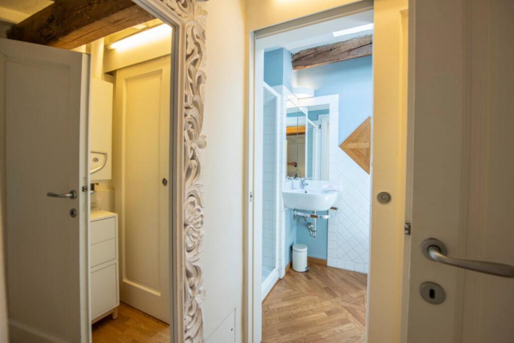 Romantic And Charming Apartment Florence